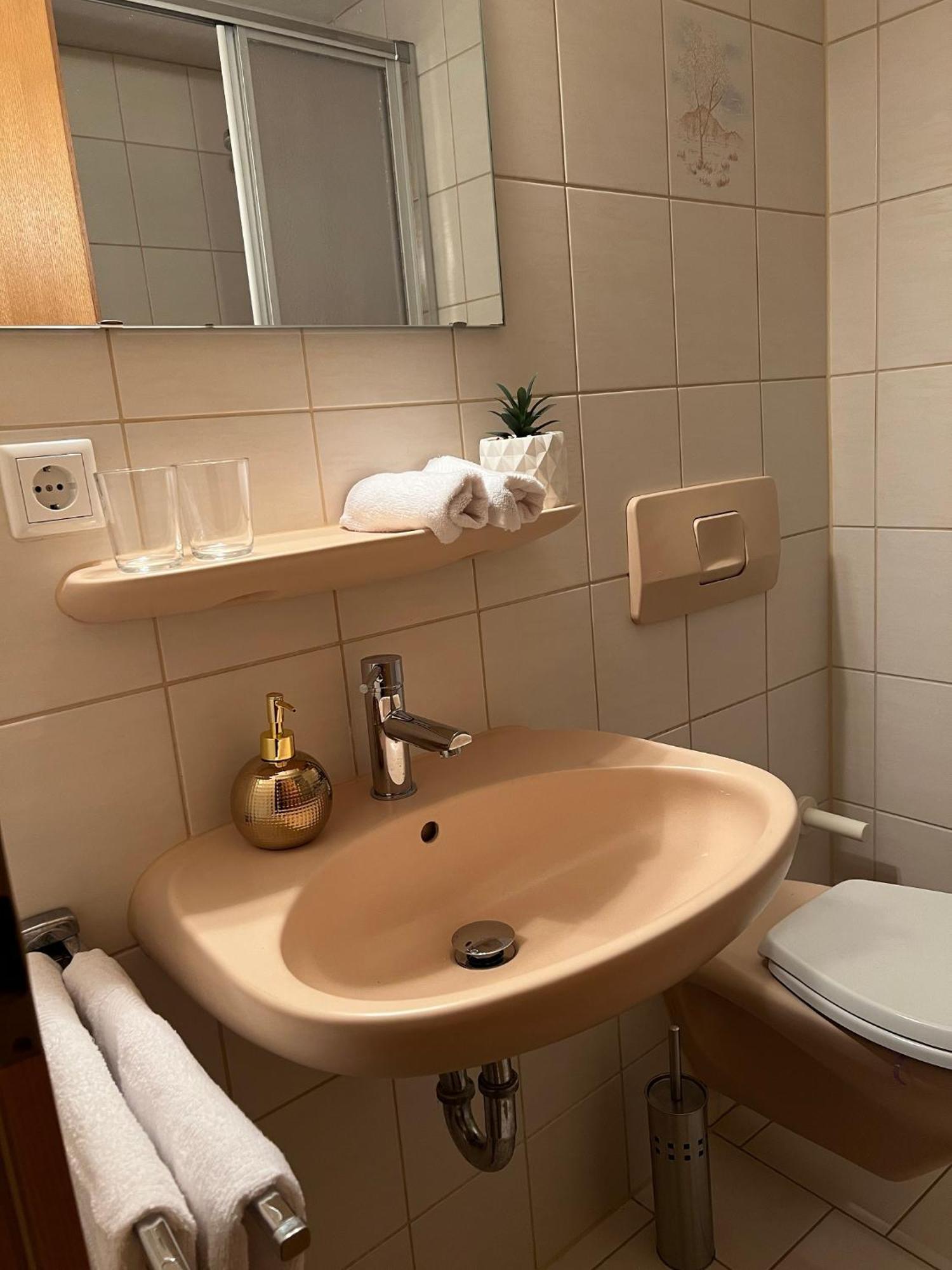 Haus Zum Guten Hirten Steinsfeld 外观 照片